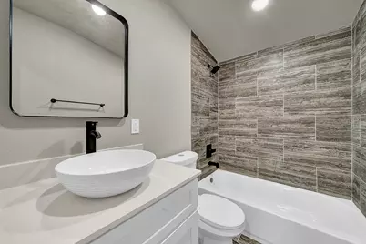 418 E 36th Street, Houston, TX 77018 - Photo 3