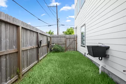3022 Holman Street, Houston, TX 77004 - Photo 27