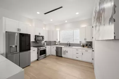 3022 Holman Street, Houston, TX 77004 - Photo 17