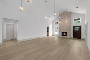 106 Wyndemere Dr, Montgomery, TX 77356 - Photo 13