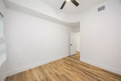 7911 Cora St #A/B, Houston, TX 77088 - Photo 11