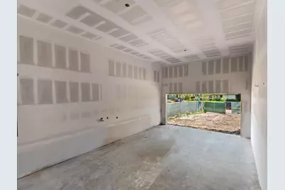 4009 Newshire Drive, Houston, TX 77025 - Photo 29