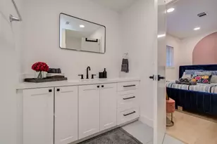 9219 Kempwood Dr, Houston, TX 77080 - Photo 23