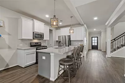 2502 Arbor Edge Crossing, Texas City, TX 77568 - Photo 11