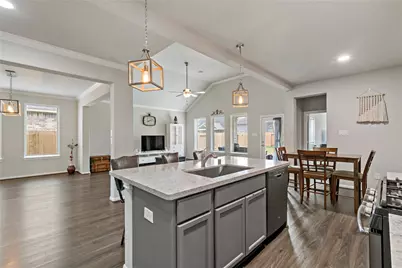 2502 Arbor Edge Crossing, Texas City, TX 77568 - Photo 13