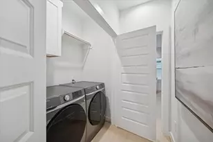 811 Thornton Rd, Houston, TX 77018 - Photo 23