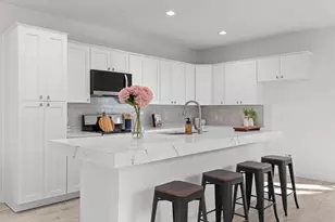 7814 Beckley St, Houston, TX 77088 - Photo 3