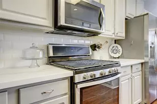 4310 Innsbrook, Sugar Land, TX 77479 - Photo 9