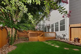 11 Scenic Brook Ct, The Woodlands, TX 77382 - Photo 3