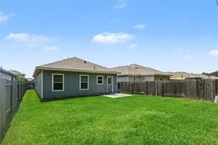 24718 Russet Bluff Trl, Houston, TX 77336 - Photo 11
