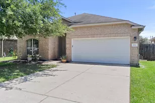 8614 W Highlands Crossing, Highlands, TX 77562 - Photo 3
