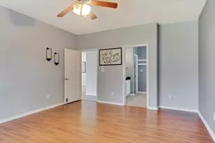 8614 W Highlands Crossing, Highlands, TX 77562 - Photo 21