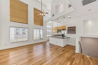 1555 Birdsall Street #A, Houston, TX 77007 - Photo 11