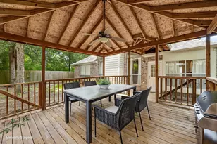 16334 Mellow Oaks Ln, Sugar Land, TX 77498 - Photo 27