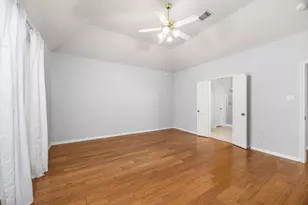 16334 Mellow Oaks Ln, Sugar Land, TX 77498 - Photo 15