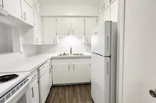 500 Willow Dr, Lake Jackson, TX 77566 - Photo 7