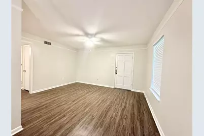 500 Willow Drive #C6, Lake Jackson, TX 77566 - Photo 3