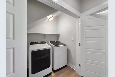 1215 Gulf Road, Crystal Beach, TX 77650 - Photo 15