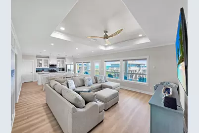 1215 Gulf Road, Crystal Beach, TX 77650 - Photo 9