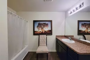 17119 Sugar Crystal Dr, Houston, TX 77090 - Photo 9