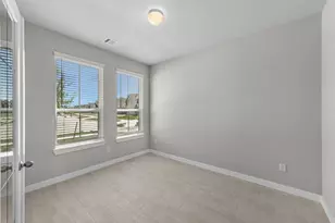 607 Yard master Trl, Rosharon, TX 77583 - Photo 17