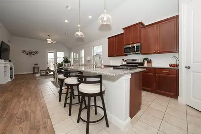 150 Solana Point Drive, Katy, TX 77493 - Photo 13