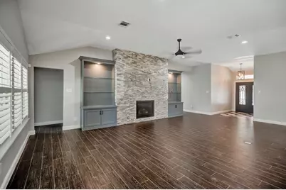 831 Bradwell Drive, Houston, TX 77062 - Photo 5