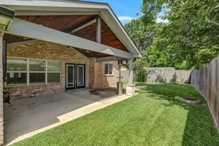 831 Bradwell Dr, Houston, TX 77062 - Photo 19