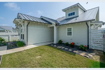 118 Reserve Lane, Rockport, TX 78382 - Photo 5