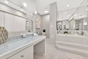 3 River Hollow Ln, Houston, TX 77027 - Photo 33