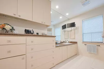 3 River Hollow Lane, Houston, TX 77027 - Photo 27