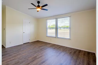 882 County Road 404, Bay City, TX 77414 - Photo 15