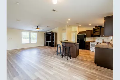 882 County Road 404, Bay City, TX 77414 - Photo 7