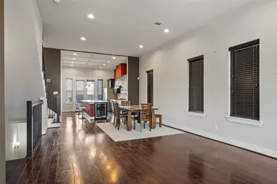 1107 W 16th Street, Houston, TX 77008 - Photo 11