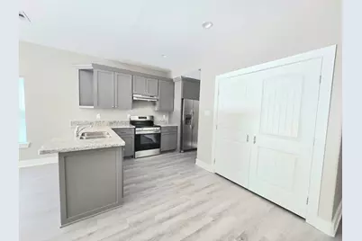 3516 Hunnicutt Street #A, Dayton, TX 77535 - Photo 5