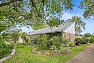 12210 Waldemar Dr, Houston, TX 77077 - Photo 3