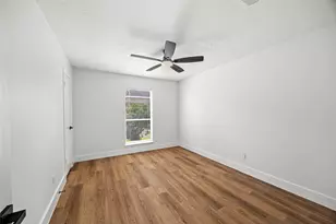 12210 Waldemar Dr, Houston, TX 77077 - Photo 25