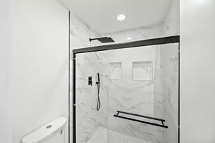 12210 Waldemar Dr, Houston, TX 77077 - Photo 21