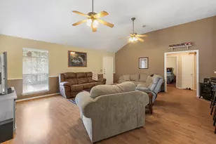 701 Birch Forest, Somerville, TX 77879 - Photo 15