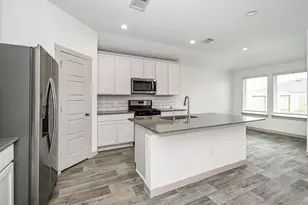 540 Hunter Grv Ln, China, TX 77613 - Photo 3