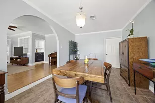 5874 Beldart St, Houston, TX 77033 - Photo 7