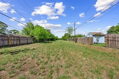 5874 Beldart Street, Houston, TX 77033 - Photo 25