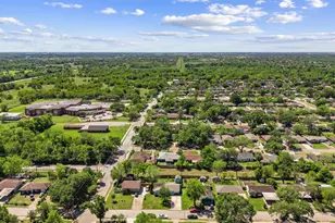 5874 Beldart St, Houston, TX 77033 - Photo 33