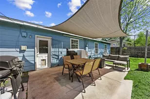 5874 Beldart St, Houston, TX 77033 - Photo 17