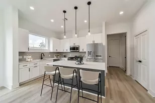 4430 Edmund St, Houston, TX 77020 - Photo 9