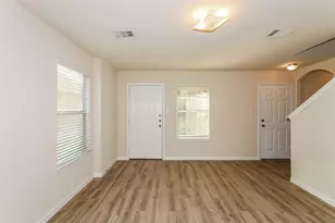 5619 Latta Plantation Dr, Katy, TX 77449 - Photo 5