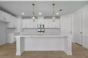 26209 Whisperwood Ln, Montgomery, TX 77316 - Photo 5