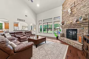 11612 Princess Ann Ct, Montgomery, TX 77316 - Photo 17