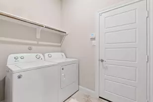 18716 Laurel Hills Dr, New Caney, TX 77357 - Photo 23