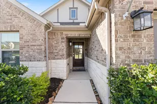 18716 Laurel Hills Dr, New Caney, TX 77357 - Photo 3